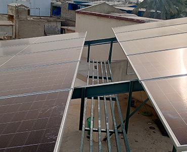 8.2kw Hybrid Residential Solar System / Mr. Bilal Aziz, Gulshan Block-1, Karachi